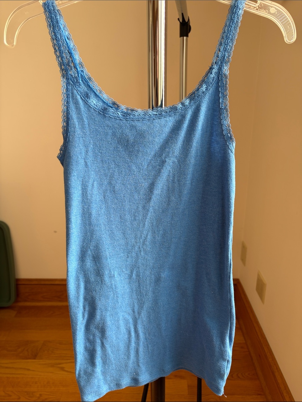 Old Navy Blue Lace-Trim Tank top